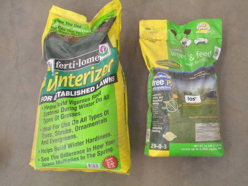 lot 105 image: (2) Unused Bags Of Lawn Fertilizer ...