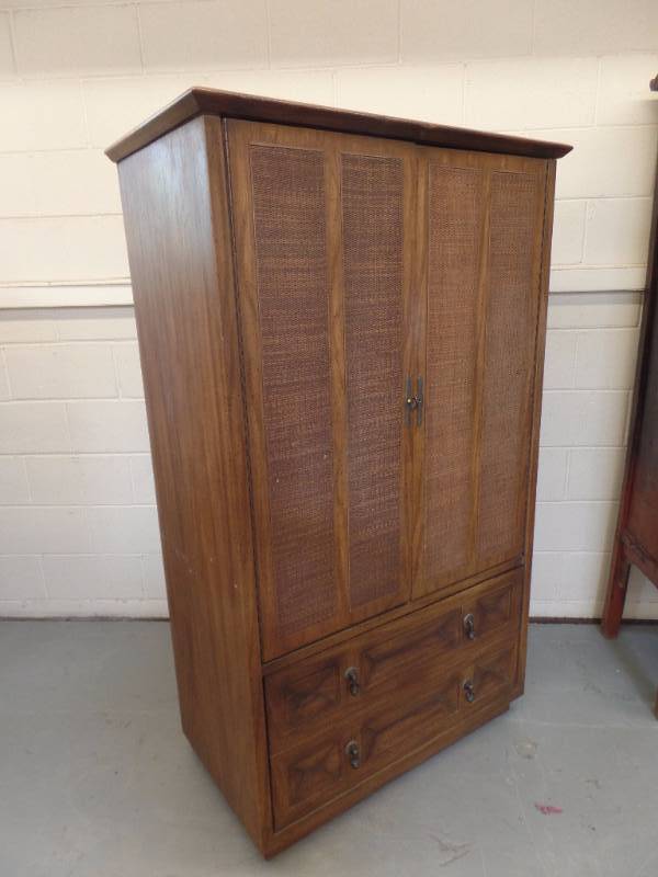 Armoire