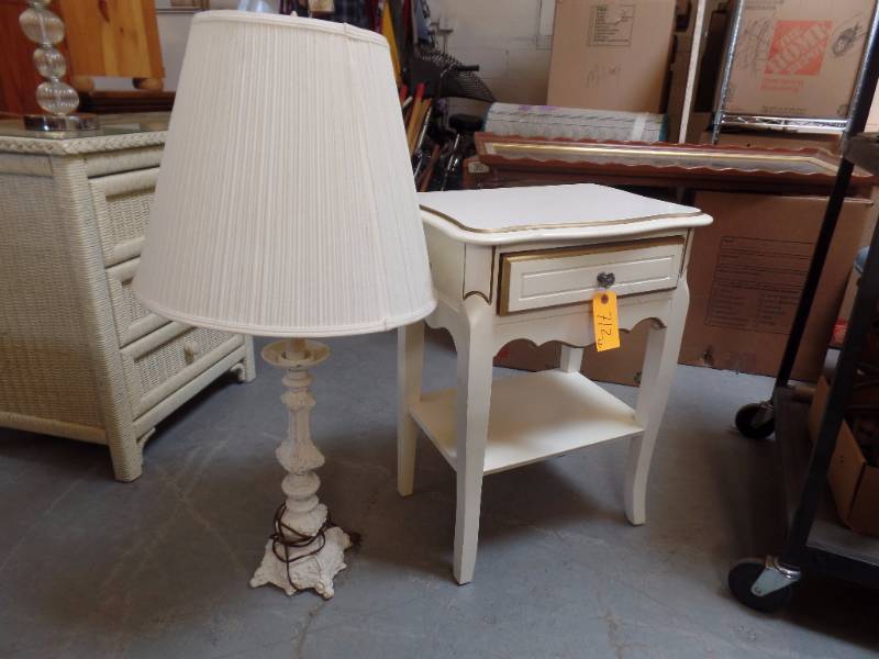 Accent Table