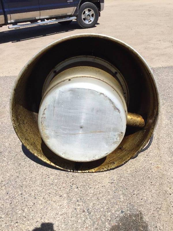 lot 1 image: Exhaust Fan