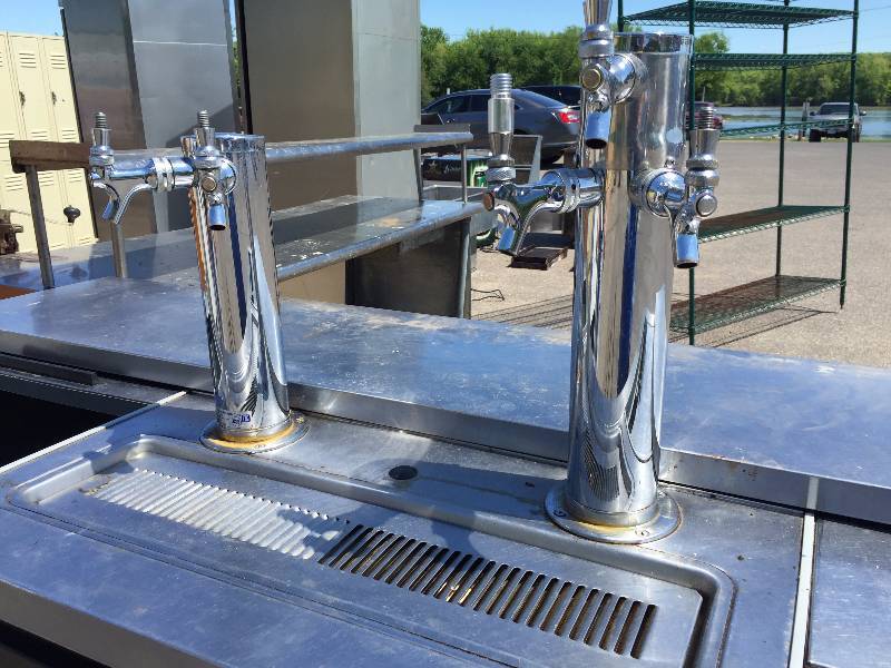 lot 55 image: Beverage Air DD68-c Tap Cooler