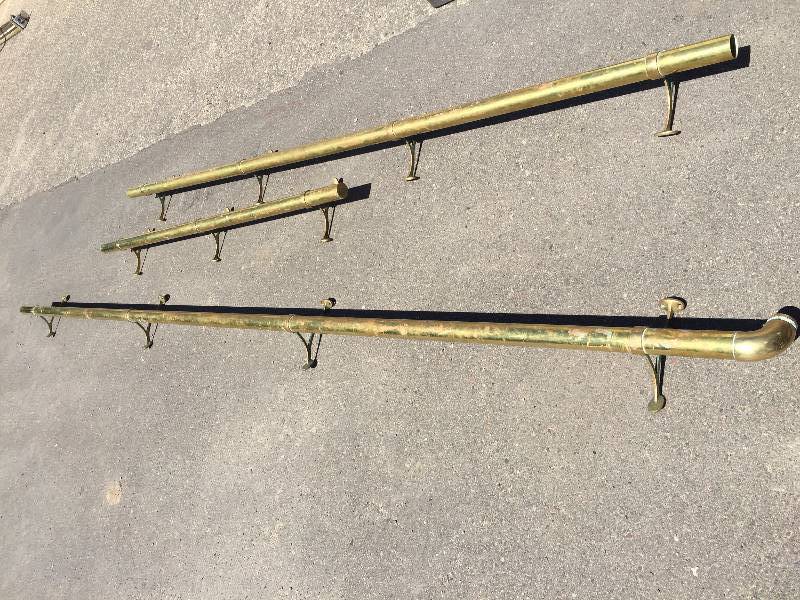 lot 32 image: 3 Brass Foot Rail