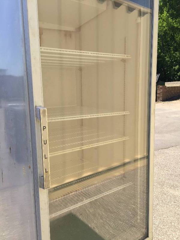 lot 33 image: Nor-Lake NLGR26H Glass Door Refrigerator