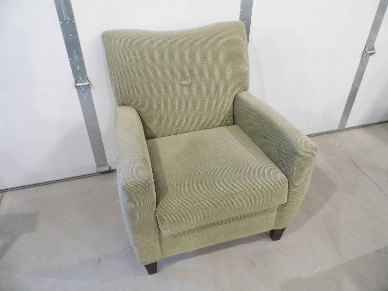 Club Chair - Light Green - W Button