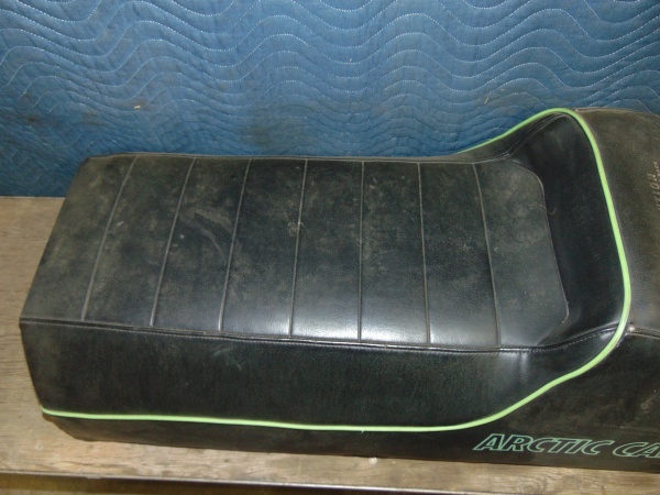lot 9 image: Arctic Cat Seat