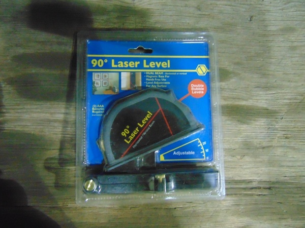 lot 15 image: New 90 Degree Laser Level