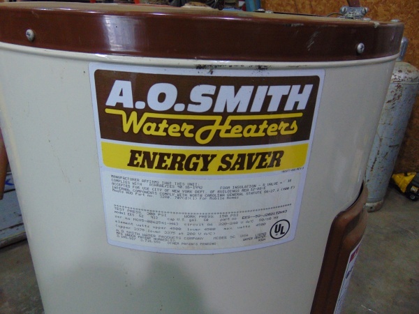 lot 17 image: A.O Smith Water Heater