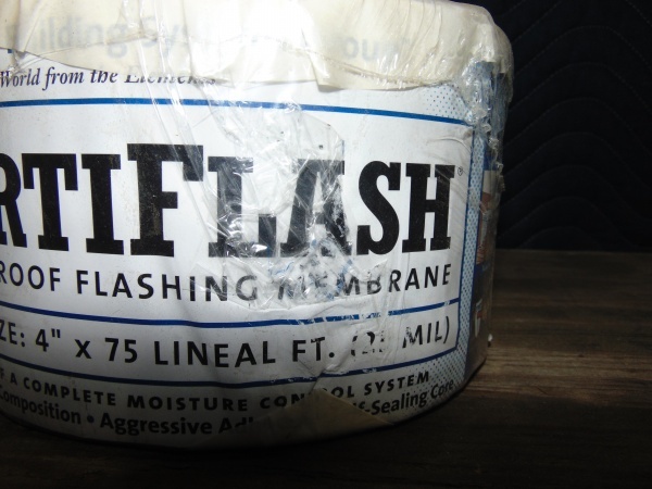 lot 30 image: Waterproof Flashing