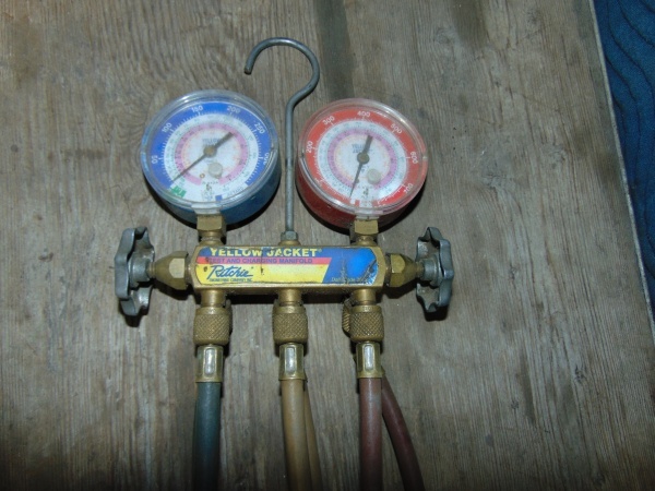 lot 45 image: Ac chargerecovery system