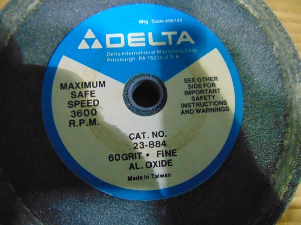 lot 54 image: Delta Grinder Wheel