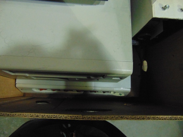 lot 81 image: Security System With Monitor
