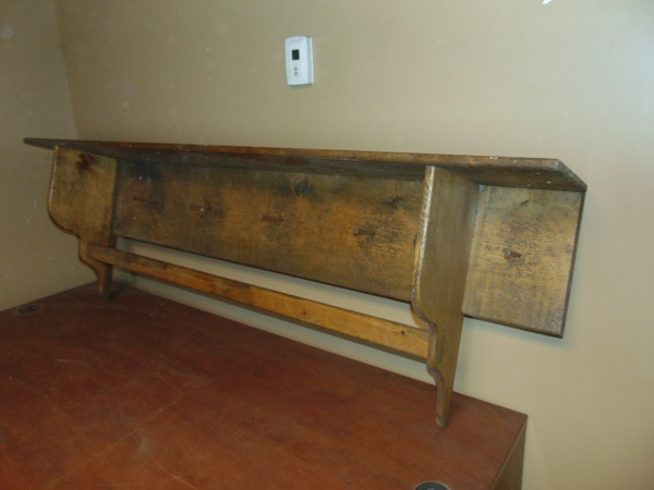 lot 94 image: Large Vintage Looking Shelf