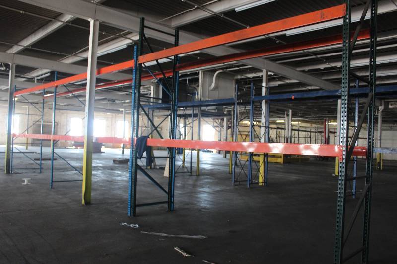 lot 26 image: Pallet Racking Including 2-Uprights 14x42x3 AND 4-Beams 14x5.5x2.75