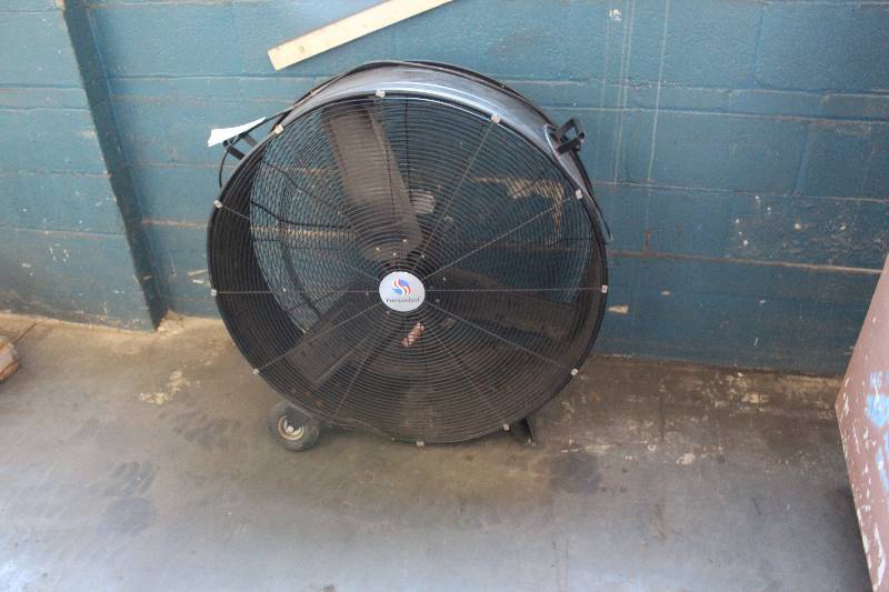 lot 87 image: 38 ProStandard Floor Fan
