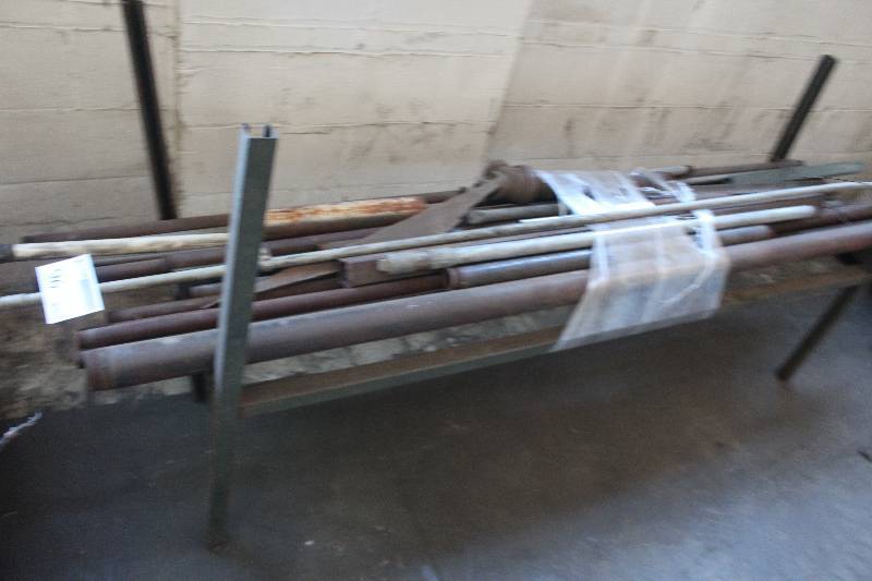 lot 96 image: Lot of Misc Pipes