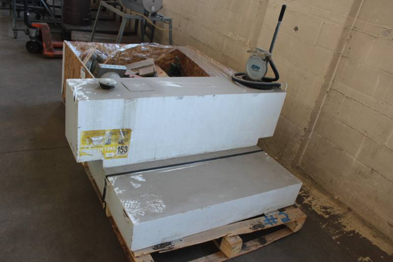 lot 116 image: Transfer Tank