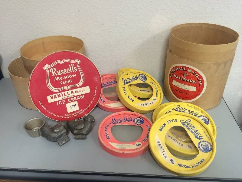 lot 3 image: Vintage Ice Cream Molds, Containers and Lids