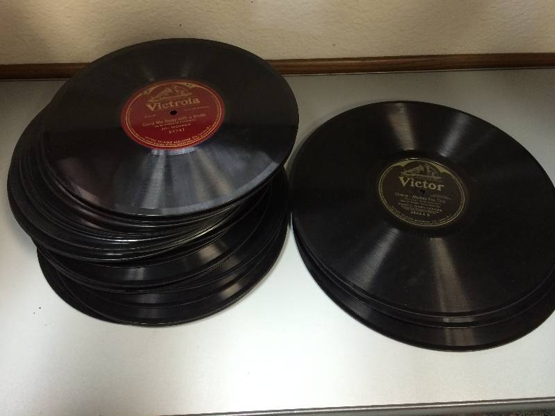 lot 24 image: Antique 78 Records