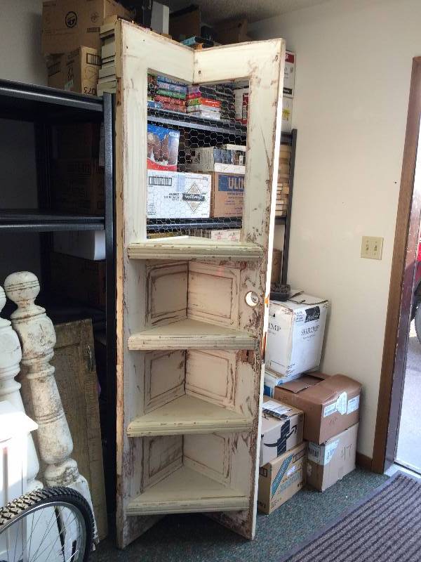 lot 48 image: Vintage Corner Shelving