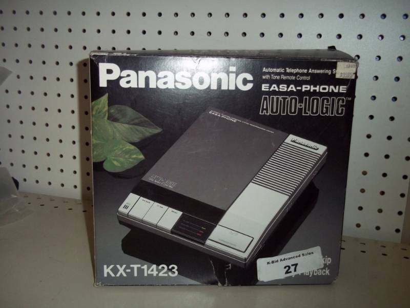 lot 27 image: Panasonic Answering Machine