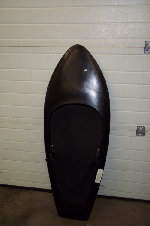lot 66 image: Knee Board Black