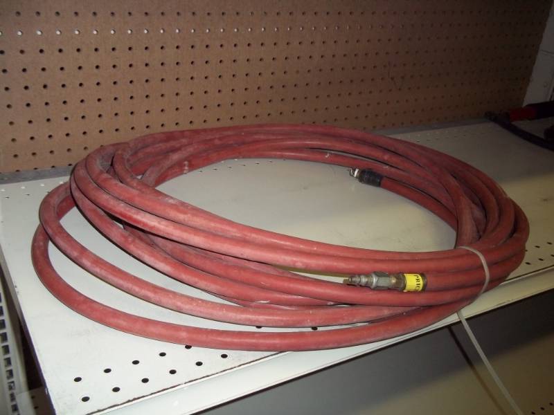 lot 113 image: Air Hose