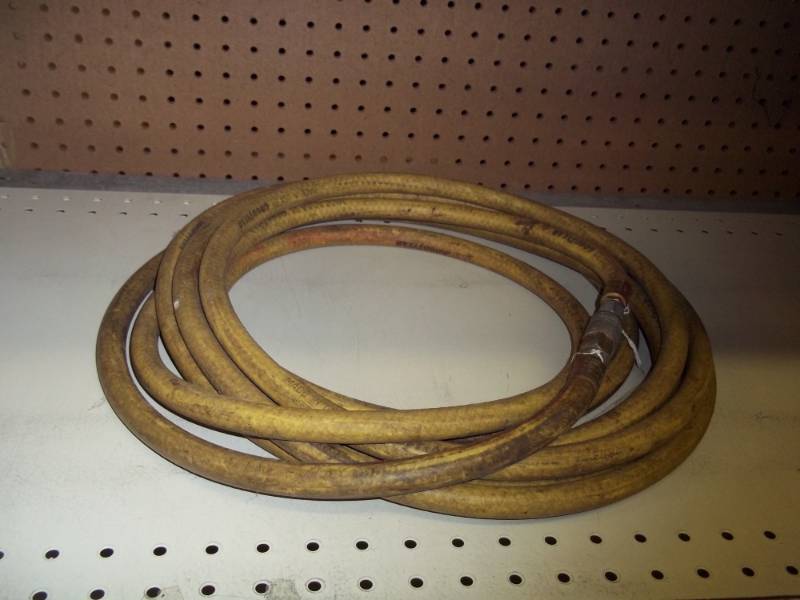 lot 114 image: Air Hose