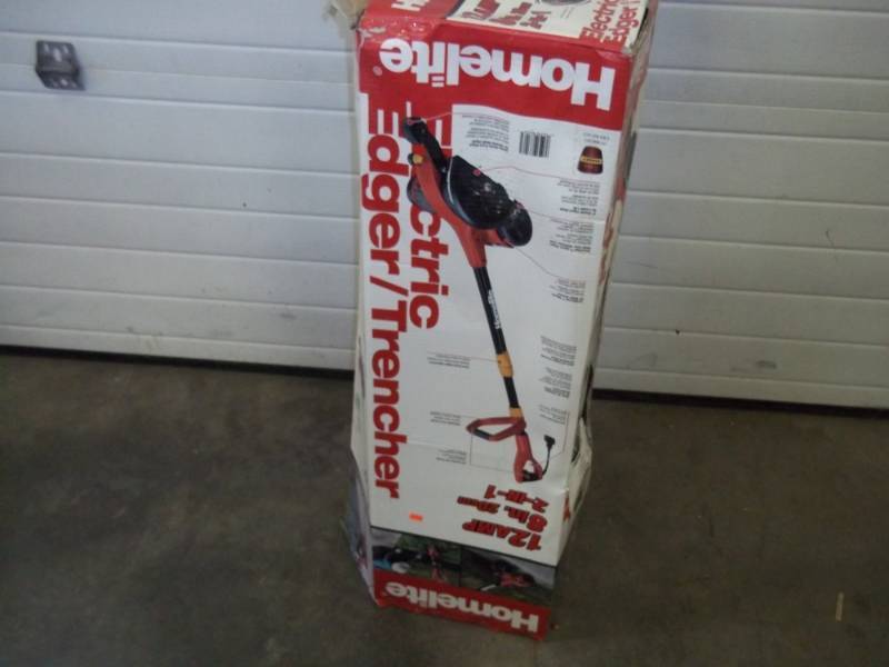 lot 135 image: New Homelite Edger Trimmer