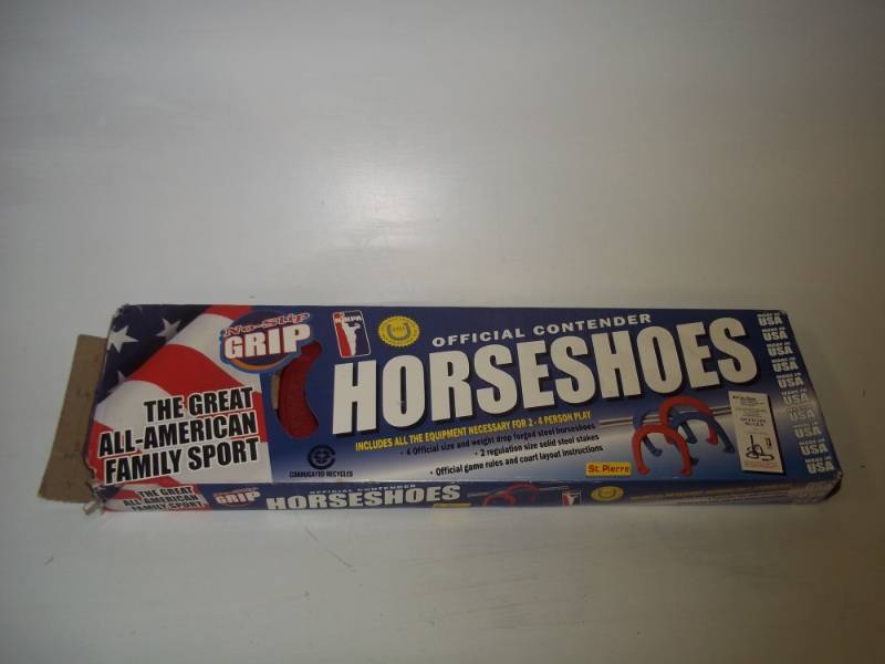 lot 137 image: Horse Shoes Game