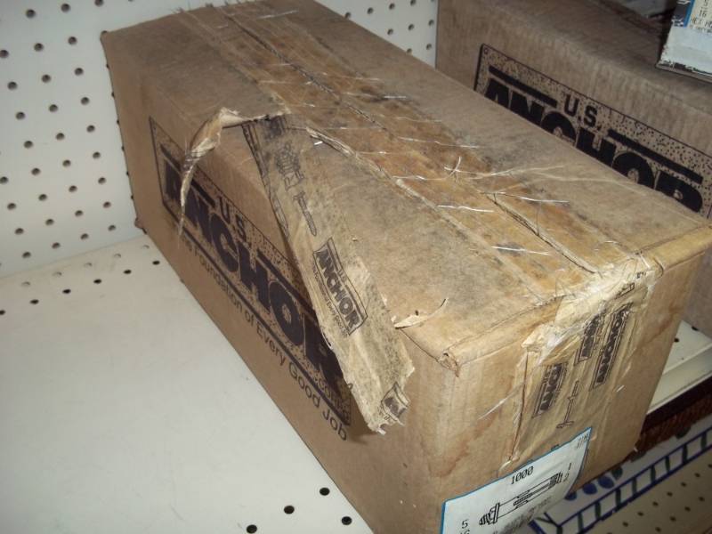 lot 165 image: New Case of 1000 516 x 1-12 Anchors