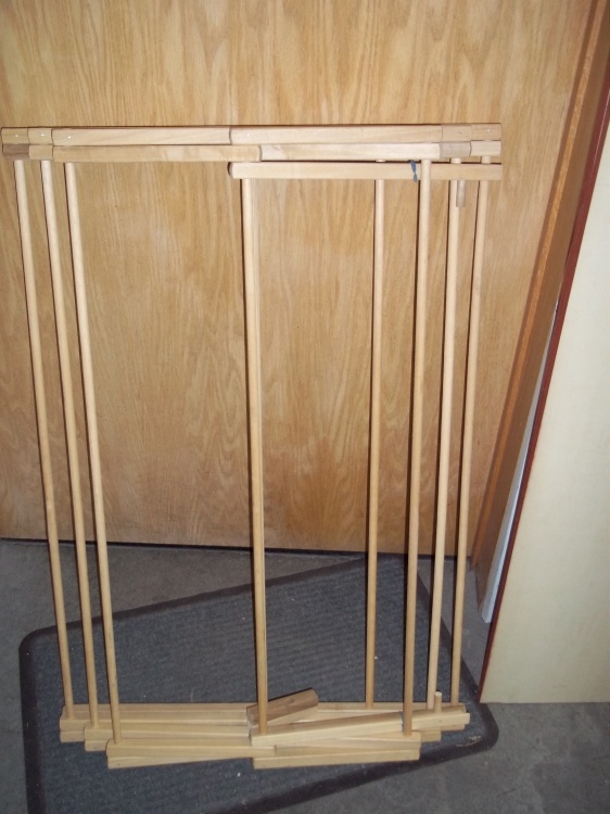 lot 169 image: Folding Drying Rack