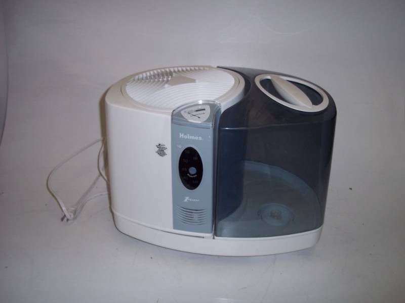lot 183 image: Humidifier