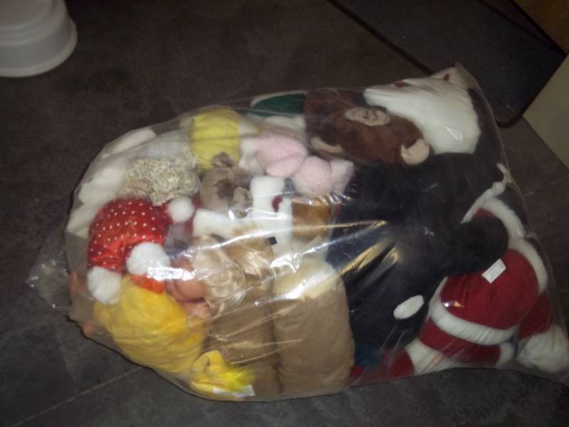 lot 192 image: Large bag of stuffed toys including killer whale
