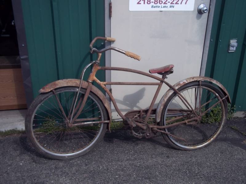 lot 197 image: BF Goodrich By Schwinn