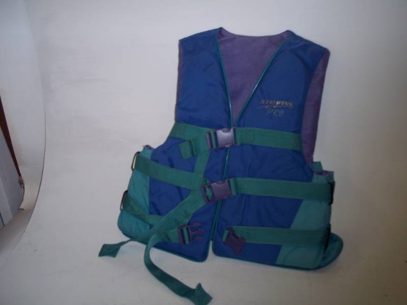 lot 227 image: Life Jacket XL