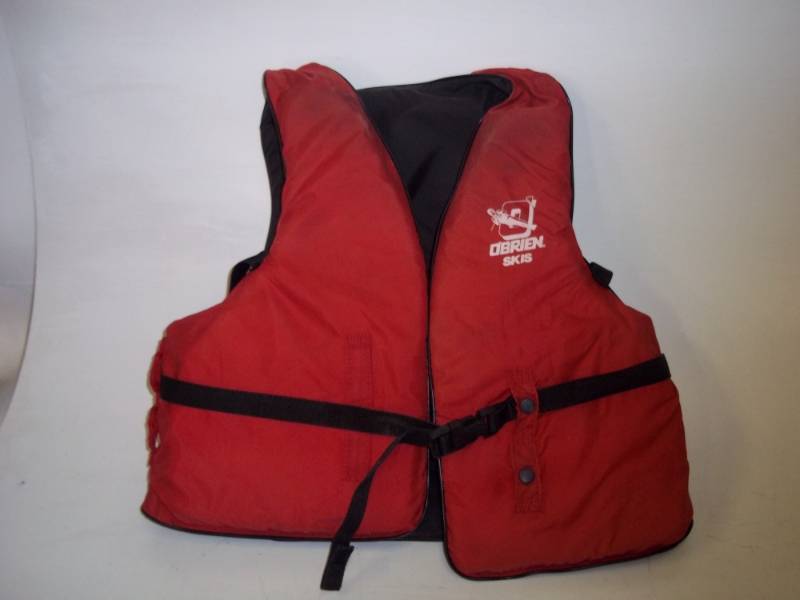 lot 228 image: Life Jacket Large  XL