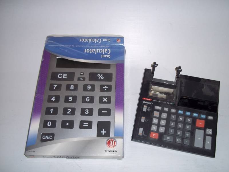 lot 274 image: Calculator and adding machine