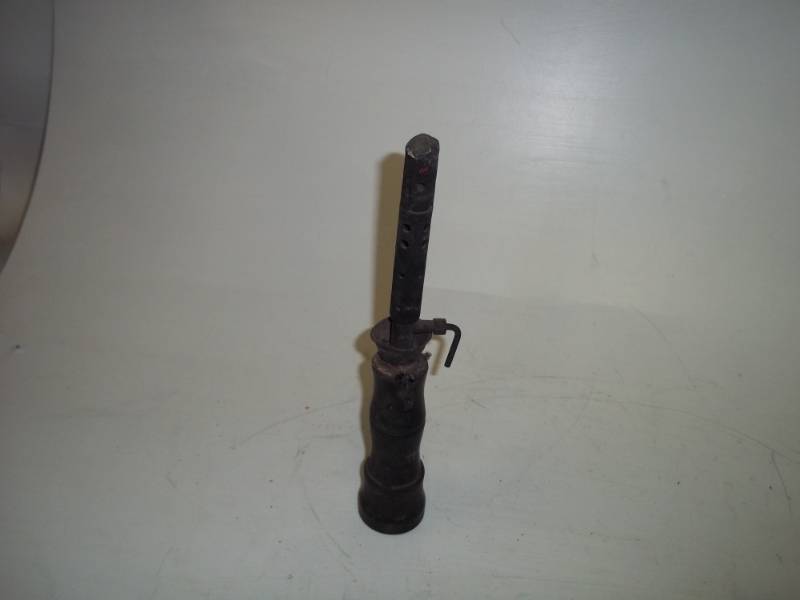 lot 290 image: Vintage Torch