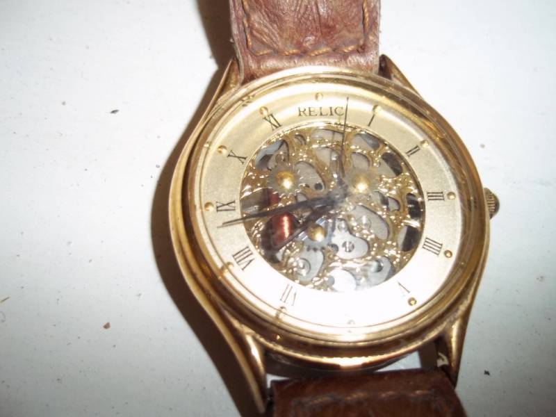 lot 347 image: Relic Watch
