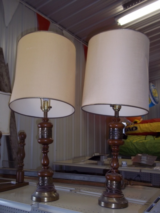 lot 359 image: Pair of Lamps