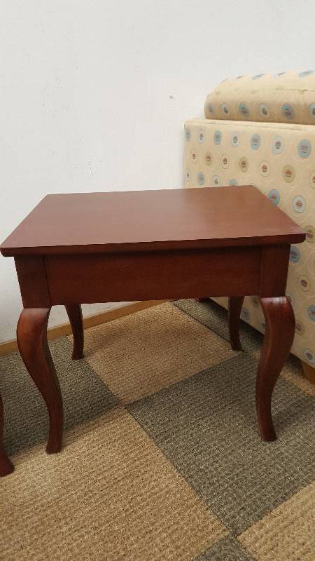lot 7 image: Dark wood Coffee Table & 2 matching End Tables.  Heavy, Solid Wood Legs.