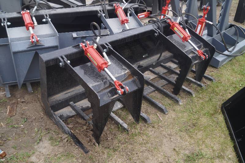 6 Foot double Grapple bucket