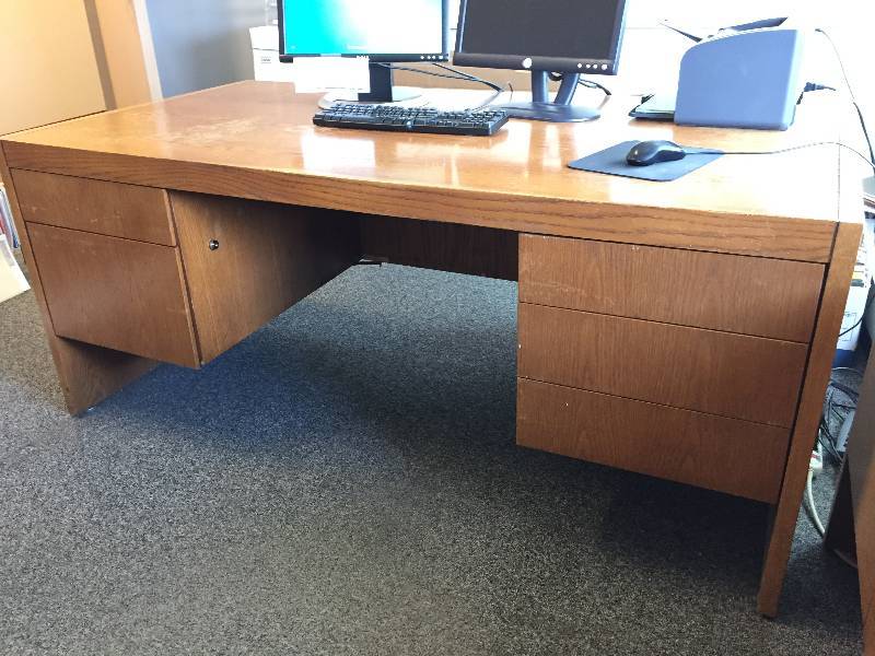 lot 22 image: Large Solid Wood Office Desk Drawers - Nice Condition