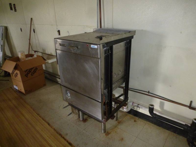 lot 5 image: Hobart Commercial Dish Washer