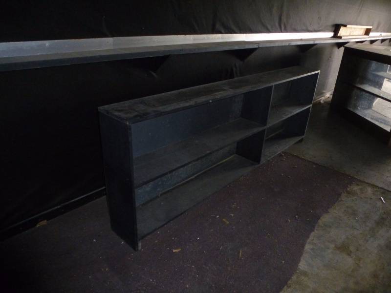 lot 25 image: Pine Book Shelf
