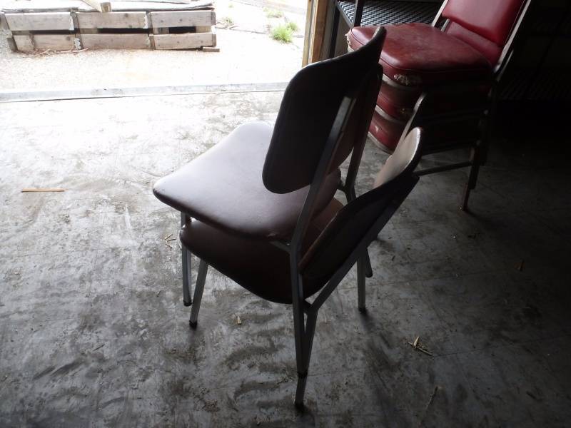 lot 46 image: Restaurant Chairs Wood