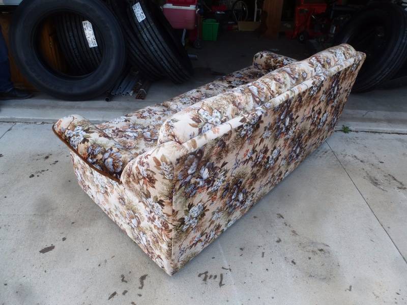 lot 56 image: Floral Sofa Sleeper