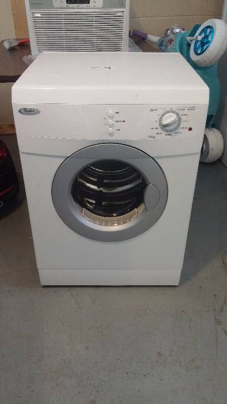 Whirlpool Apartment Sized Washer and Dryer Set - tested and work