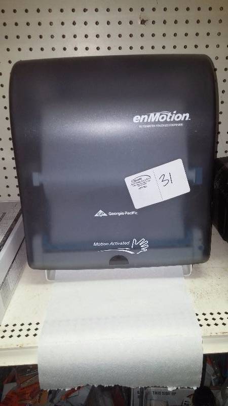 Automatic Towel Dispenser