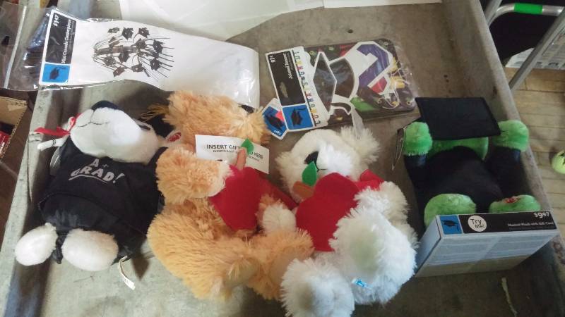Misc box of graduation gift card holders and decorations